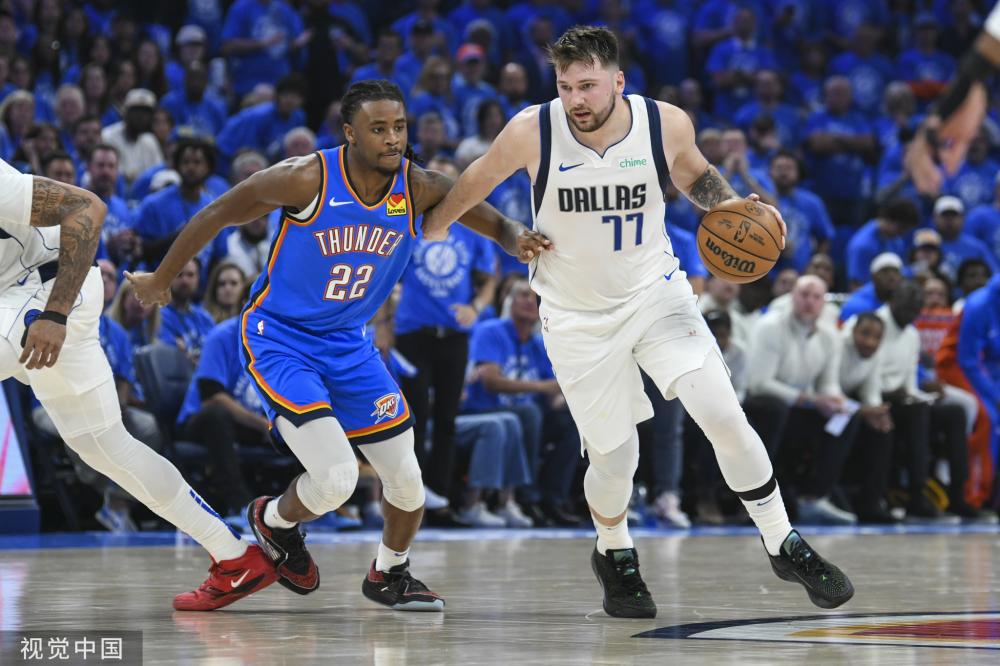 更强的阵容 更强的阵容